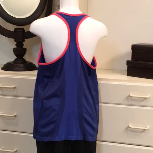 Avia Work Out Top NWOT - Picture 2 of 7